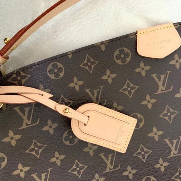 Louis Vuitton Graceful MM - Picture 8 of 12
